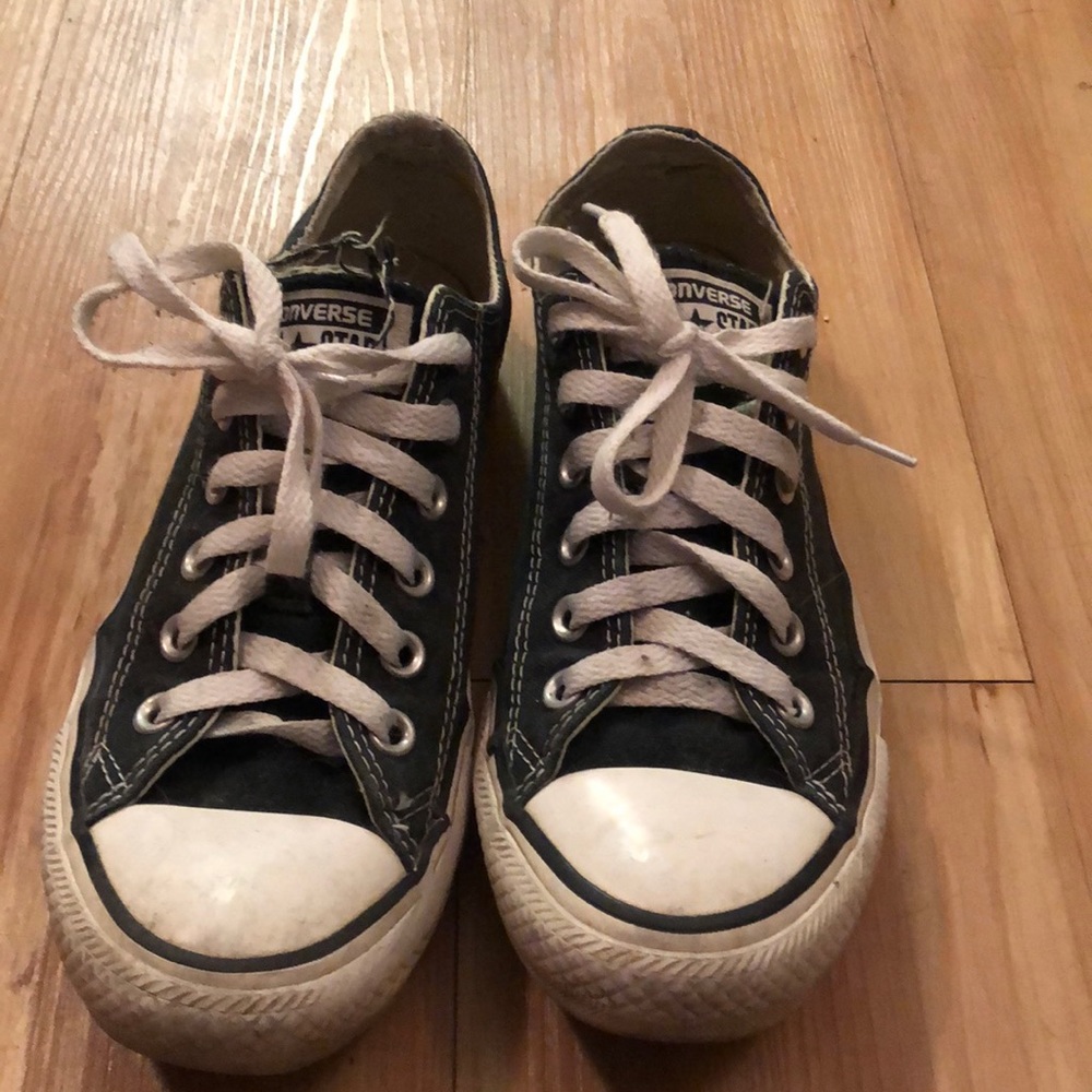 Low top Converse